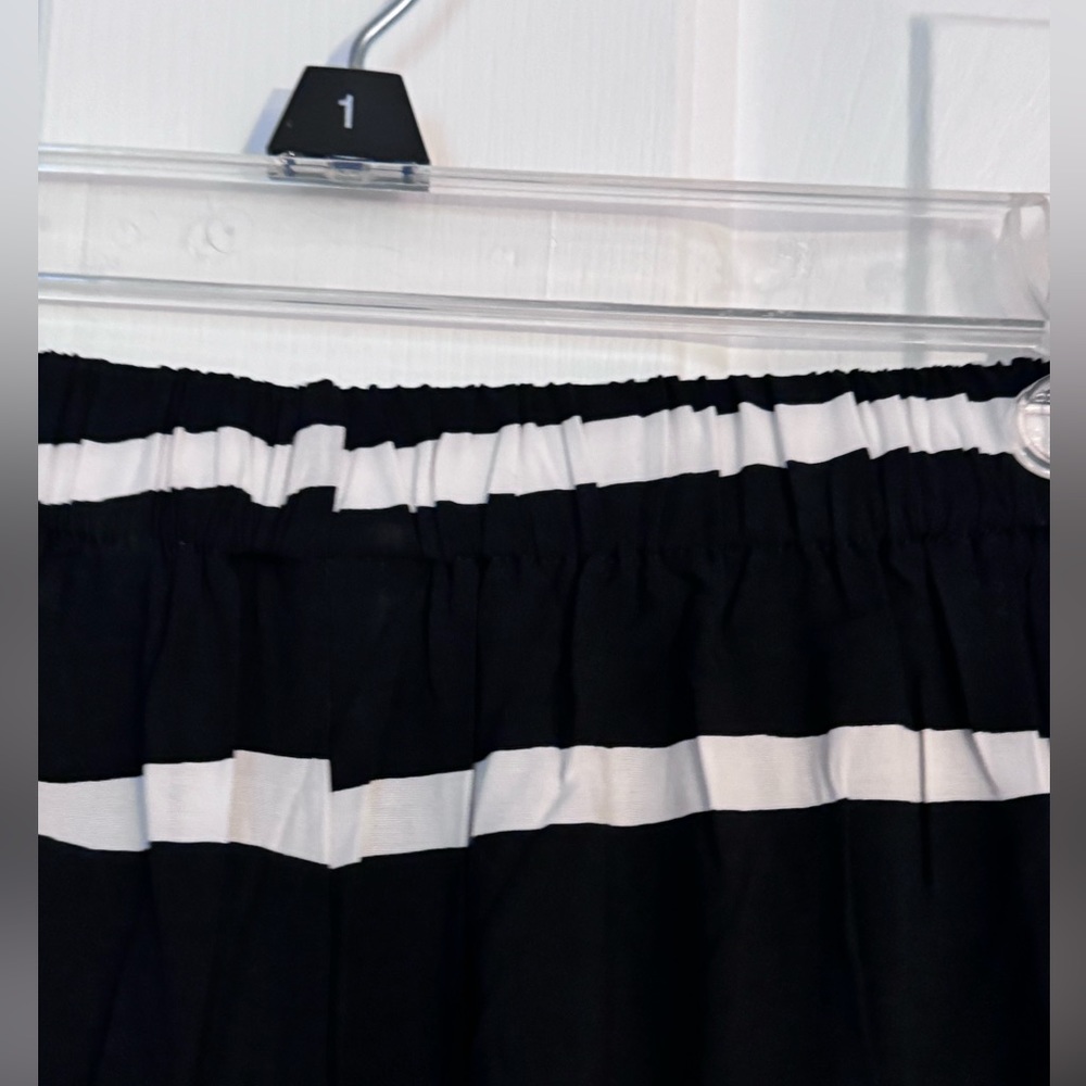 NEW! Marimekko Black & White Striped
Palazzo Pants, Wide Legs Size XS - Picture 7 of 12